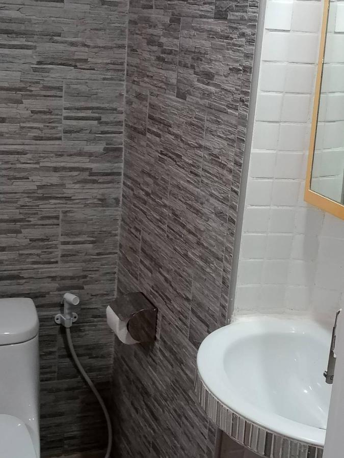 Royal Garden Home Hotel Бангкок Экстерьер фото
